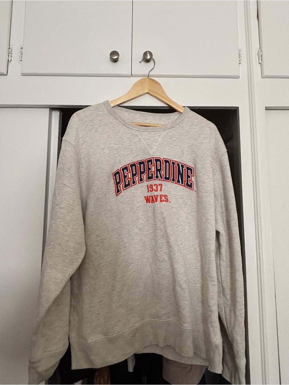 Pepperdine Waves Grey / off white Crewneck Sweatshirt The League Size XL